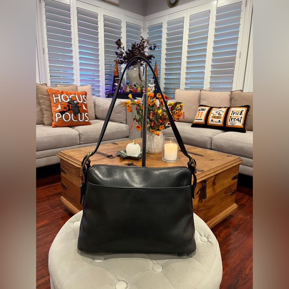 Coach Vintage Legacy Flap Leather Shoulder Bag - Picture 14 of 17